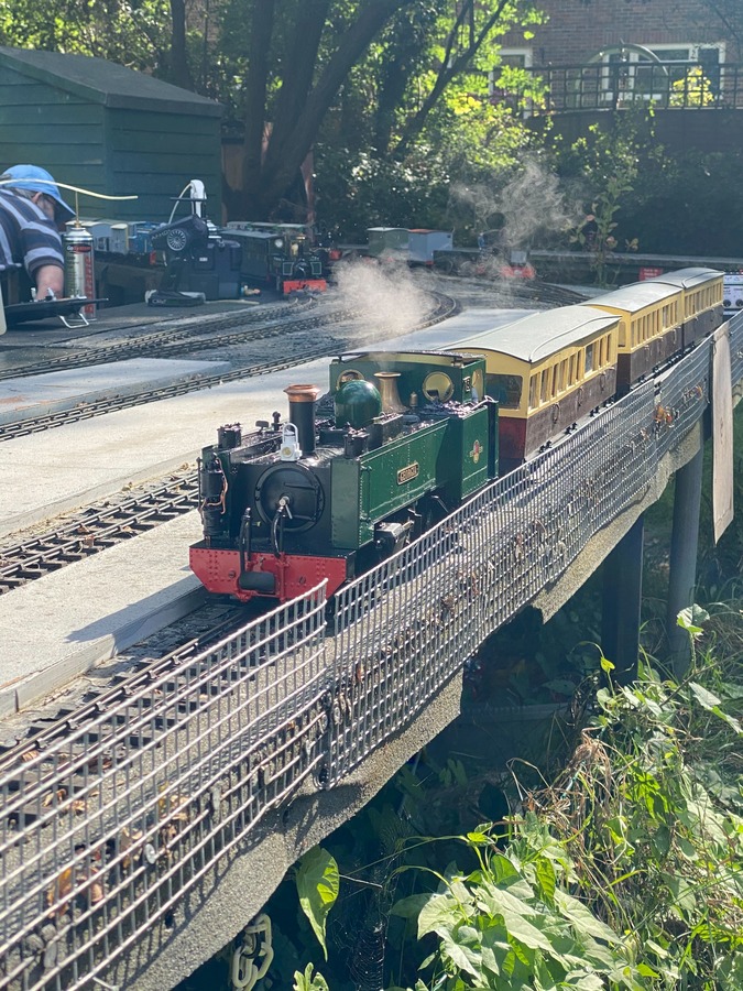 GARDEN RAILWAY